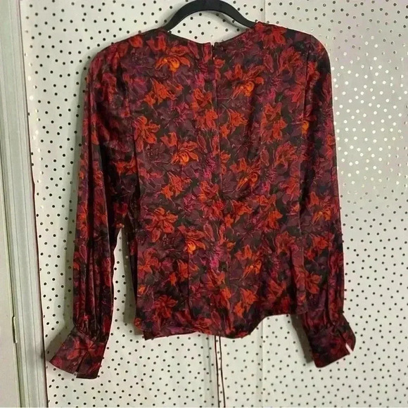 Cinq à Sept Women's Red Ezrah Floral Print Ruched Cutout Silk Blouse - Picture 5 of 6